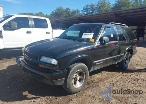 2001 Chevrolet Blazer Ls z USA, uszkodzony, nr VIN 1GNCS18W61K139231
